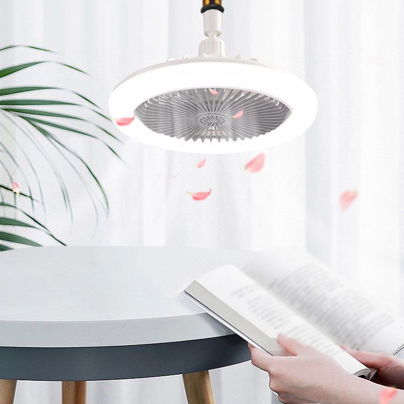 Aromaterapi LED Ventilatorlampe – Justerbart Lys & 3 Hastigheder