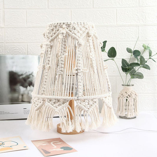 Bordlampe i Flettet Reb – Skab Hygge og Stil i Dit Hjem