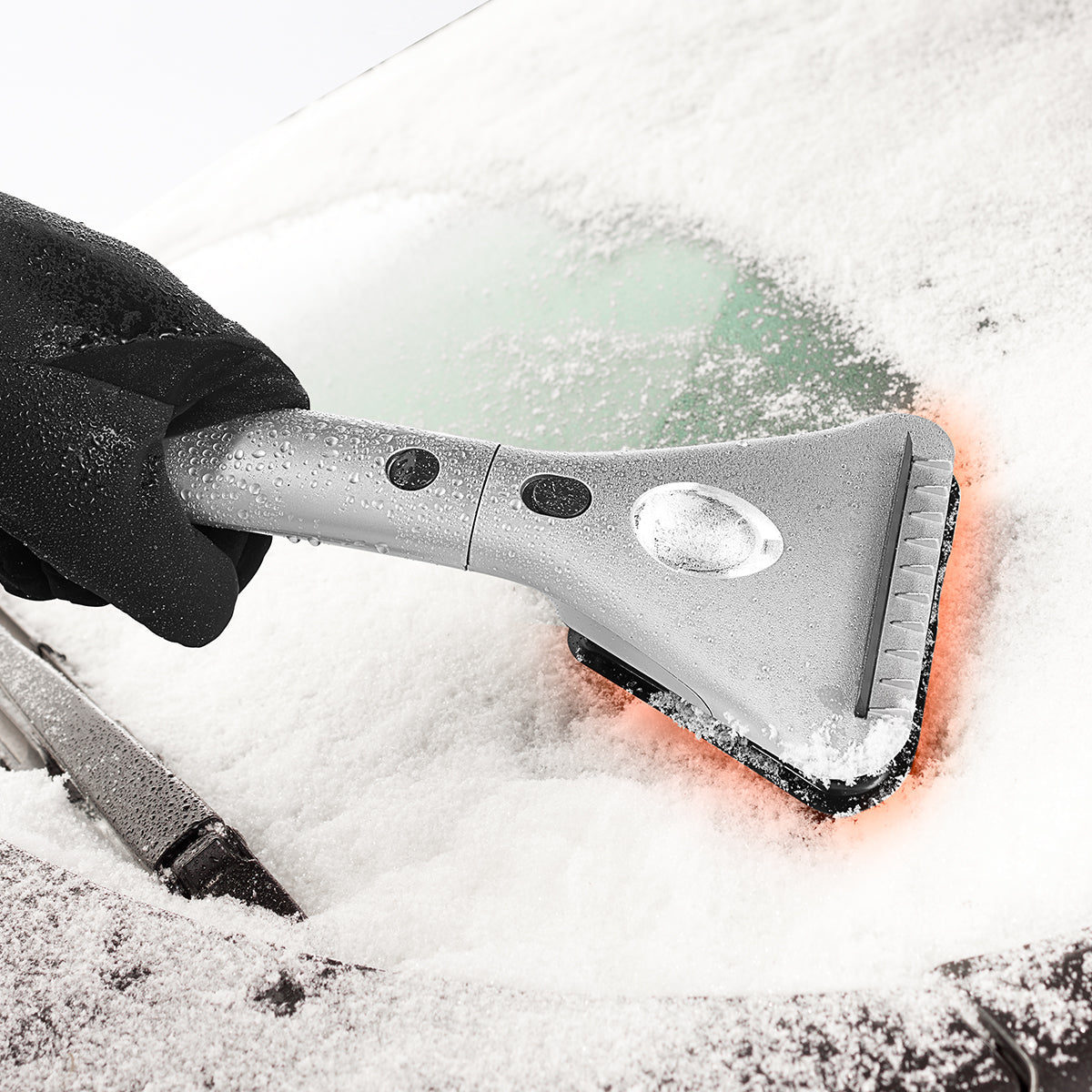 Effektiv isskraber med varme og LED-lys til bilvinduet