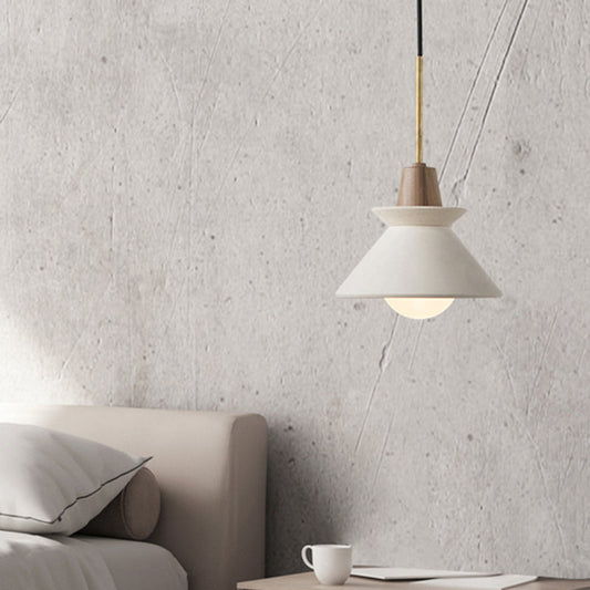 Moderne Loftlampe med Holdbar Hvid Cementskærm