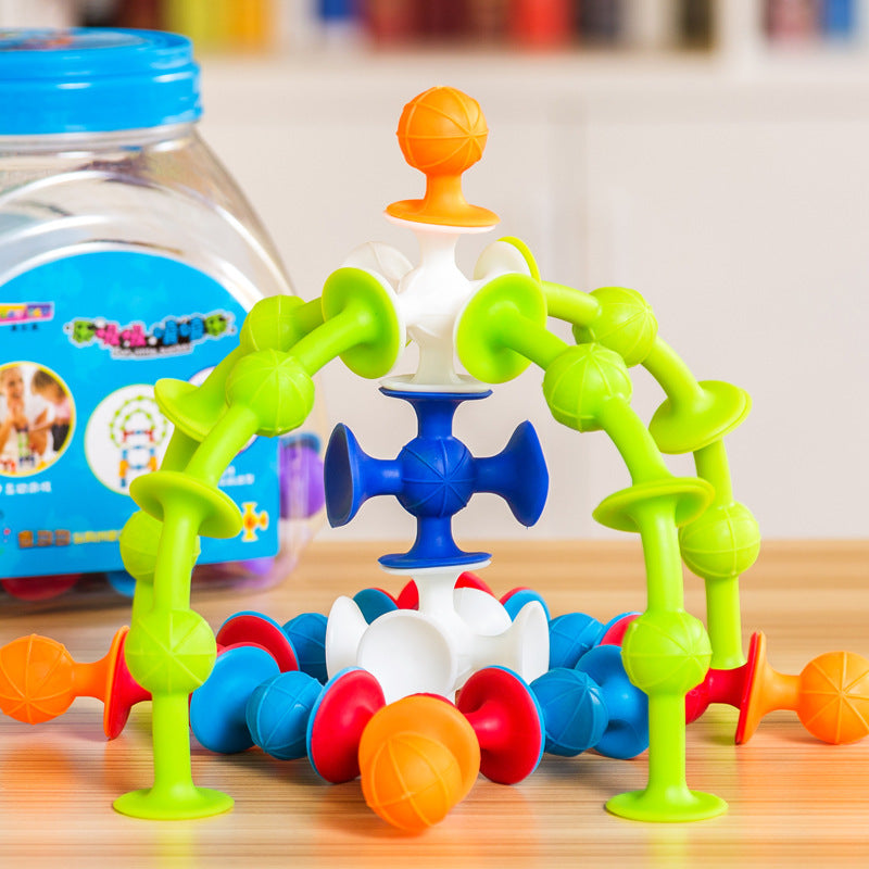 Roligt pilkastspel med sugpropp – Kreativ DIY-leksak för barn
