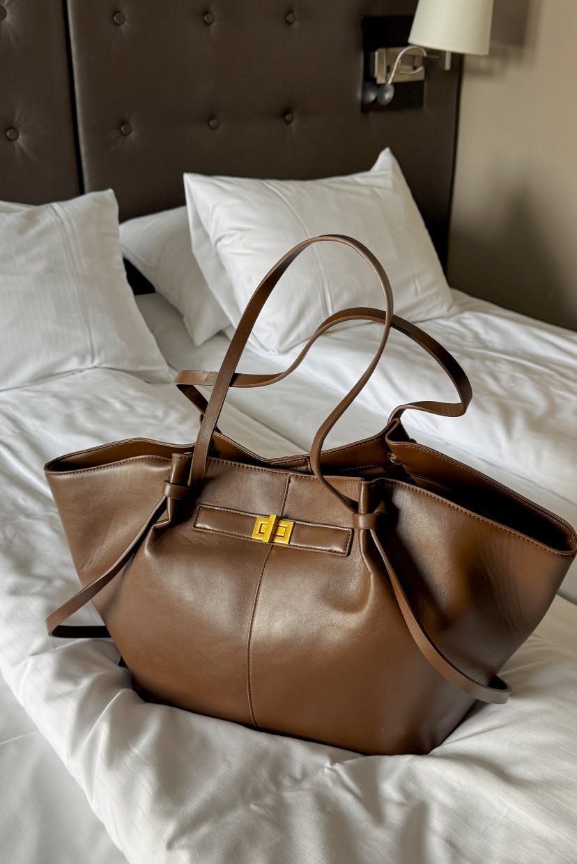 Elegant håndtaske – Tidløs og praktisk