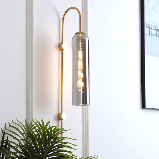 Elegant Vägglampa i Glas och Metall – Stilfull Belysning