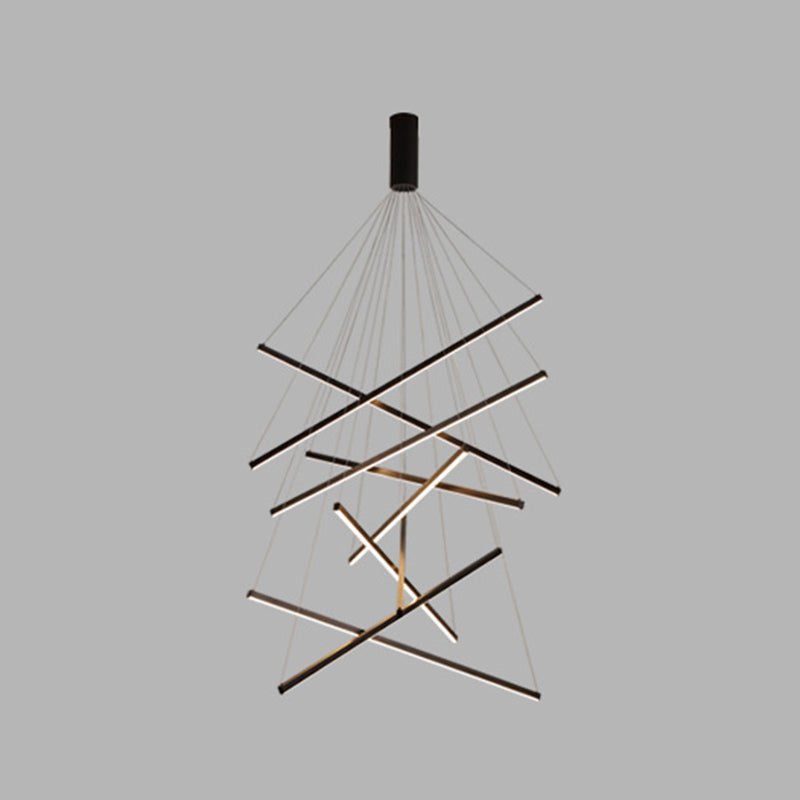 Moderne LED Lysekrone i Sort Metal – Fleksibel Belysning