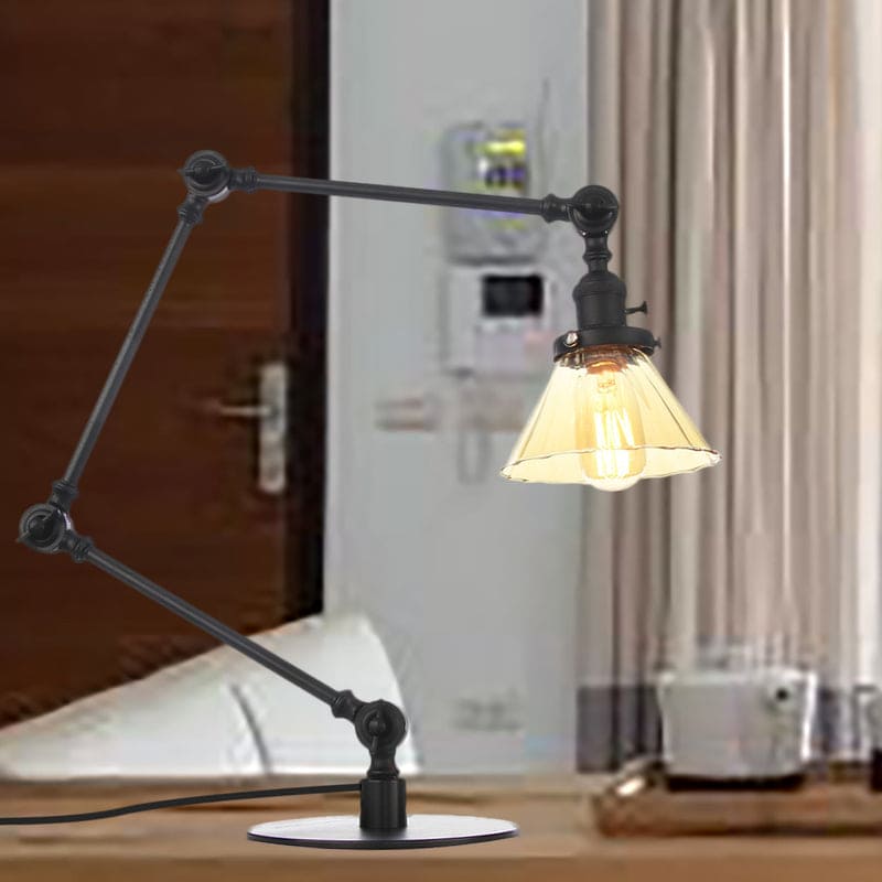Stilfuld Bordlampe i Klart Kegleformet Glas
