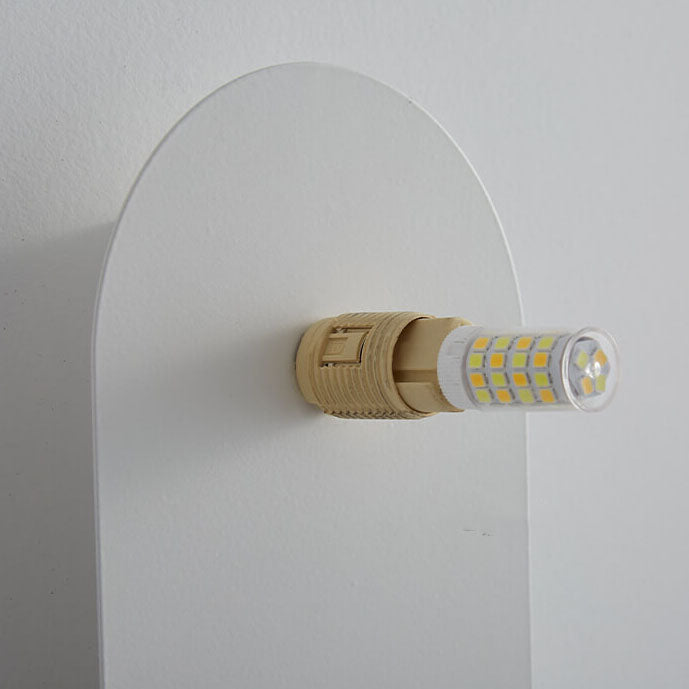 Elegant Væglampe i Glas – Blødt Lys & Skandinavisk Design