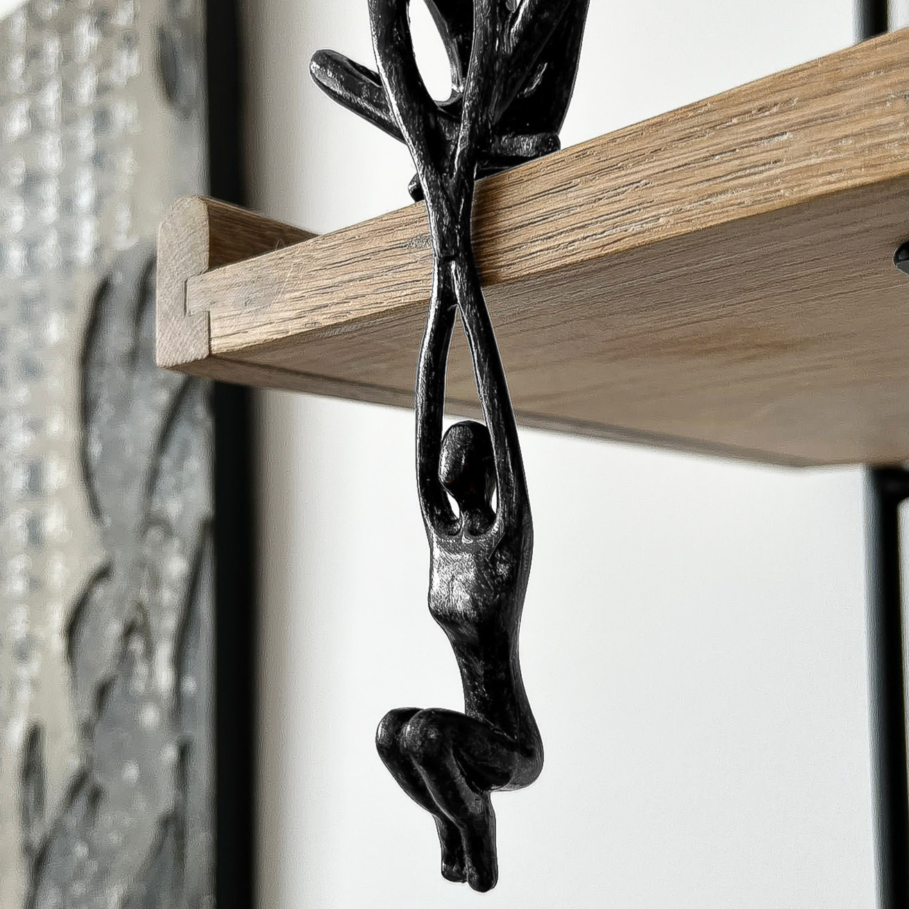 Modern Par Skulptur till Hyllor – Stilren och Unik Dekoration