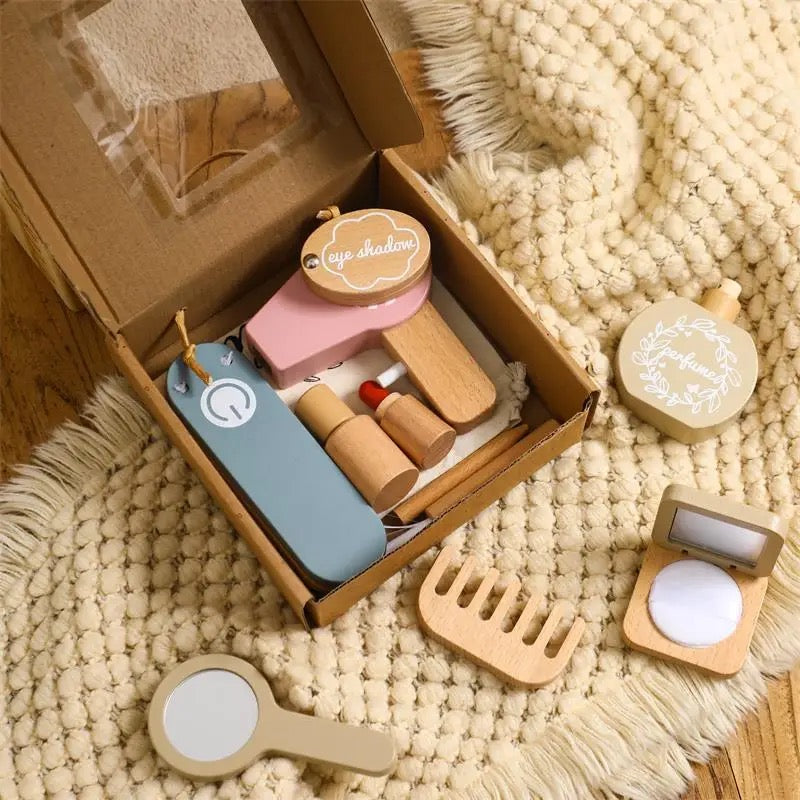 Skönhetsset i trä för barn – Kreativ frisör och make-up