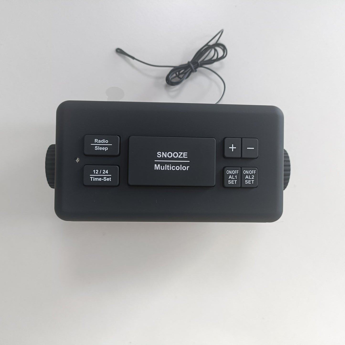 LED Väckarklocka med RGB Spegel och Radiofunktion – Modern Klocka till Rummet