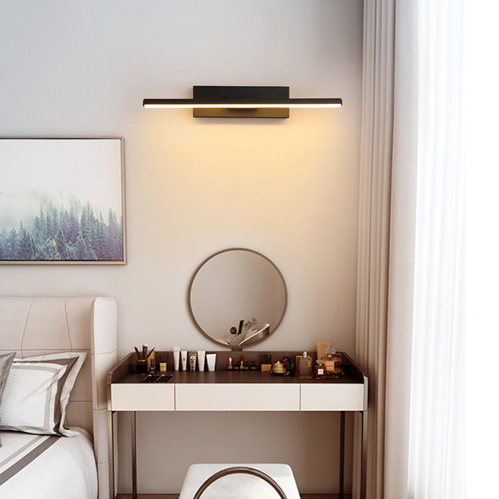 Stilfuld Væglampe med Roterbart Design og LED Lys