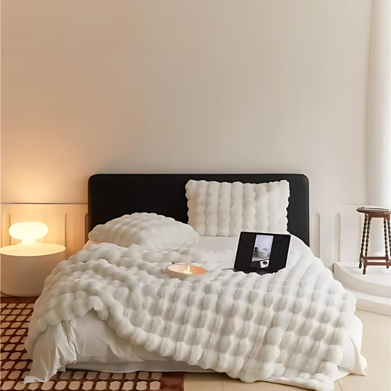 Mjuk Fleecedyna med Pälslook – Lyx & Komfort i Ett