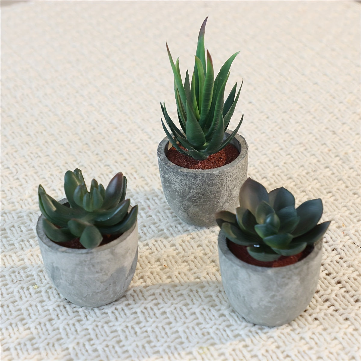 Elegant Mini Kunstplanter med Cementlook – Perfekt til Indretning