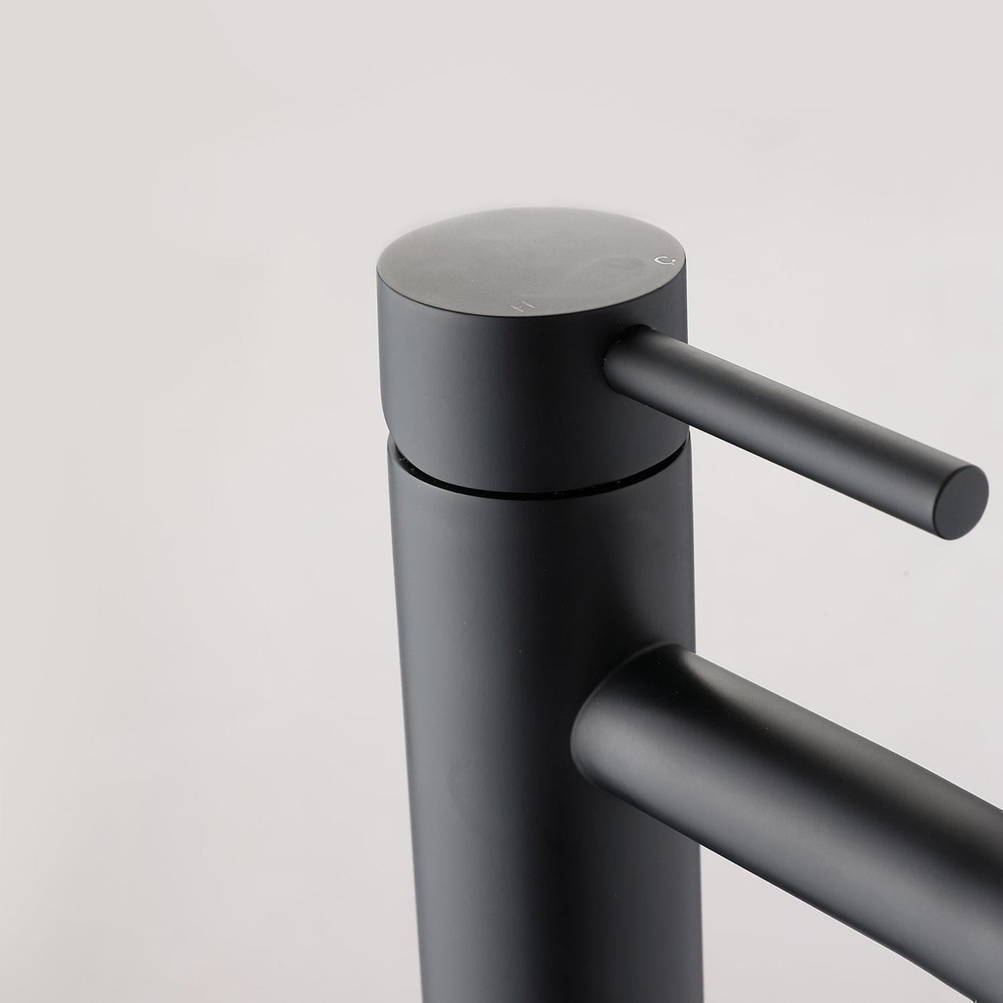 Sort vandhane til vask med mat sort finish – Kold vandblanding