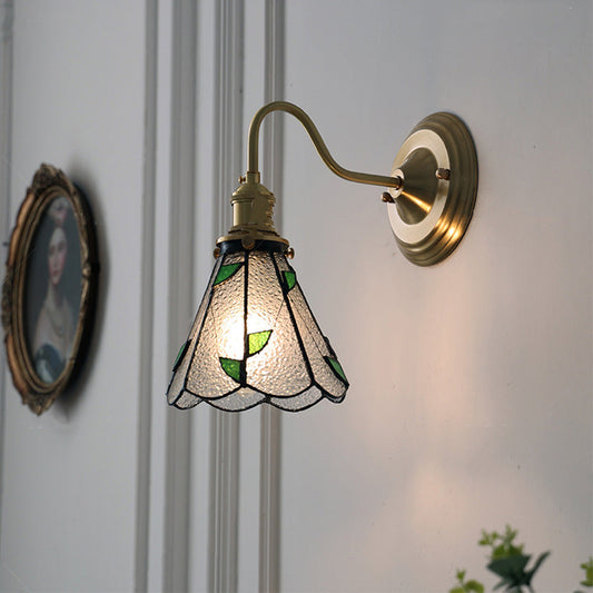Væglampe med Vintage Glas – Stilfuld og Stemningsfuld Belysning