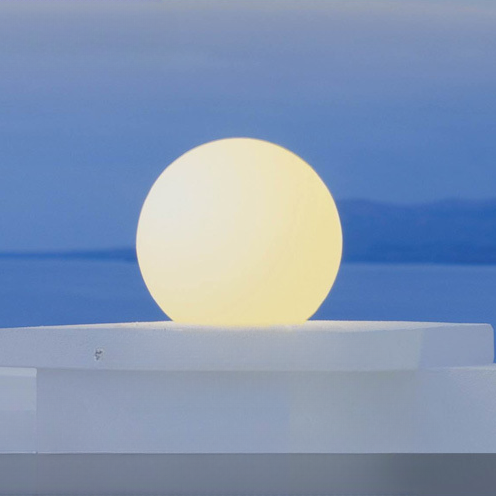 Elegant solcelle kuglelampe til haven – stemningsfuld LED-lys