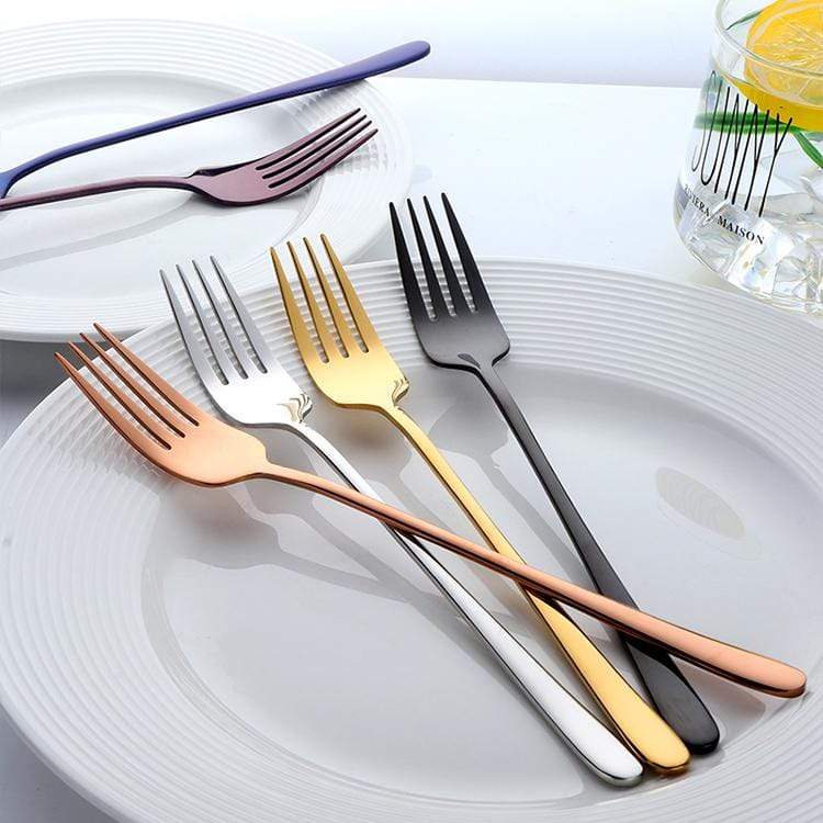 Modernt bestickset i rostfritt stål – Elegant och hållbar gaffel