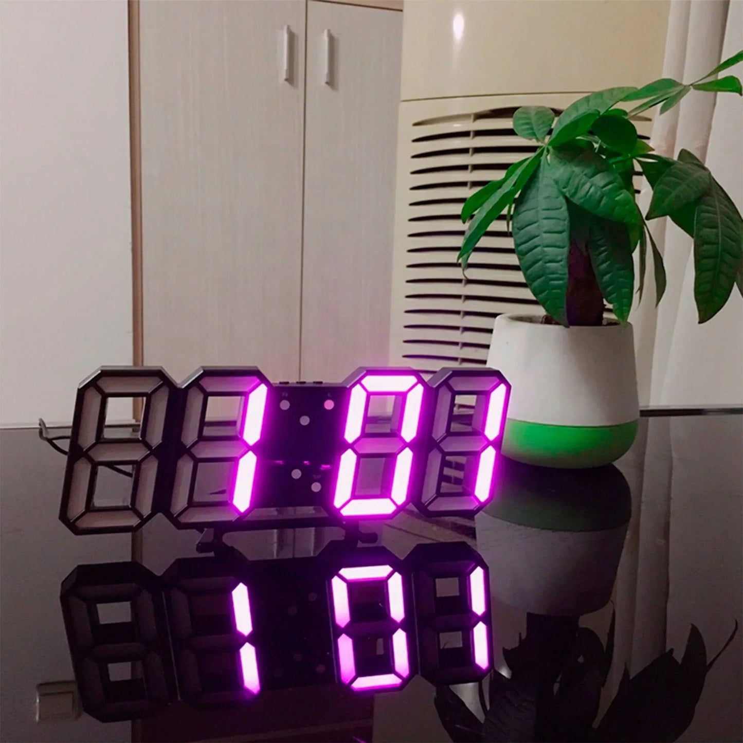 3D LED Vægur – Moderne Digitalur med Justerbar Belysning