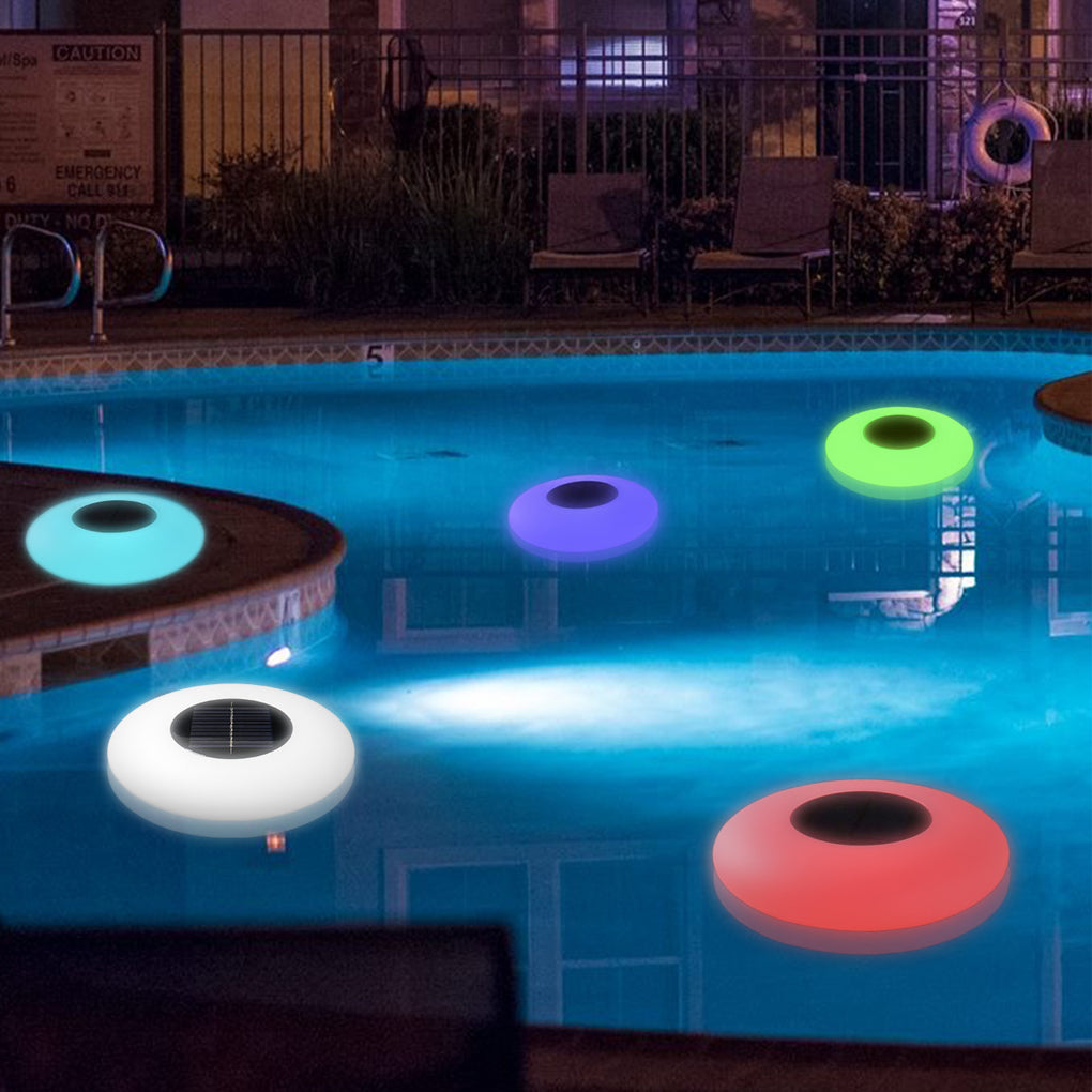 Solcellsdriven LED-poollampa med färgskiftande funktion för utomhusbruk