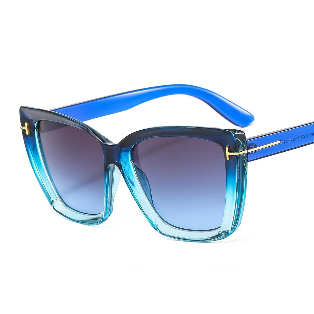 Moderna cat-eye solglasögon med UV-skydd och gradient
