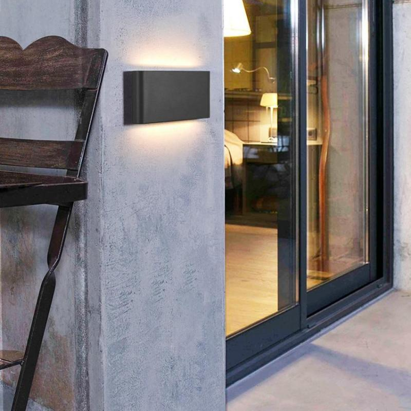 Elegant Utomhus LED Vägglampa - Vattentät & Energisnål