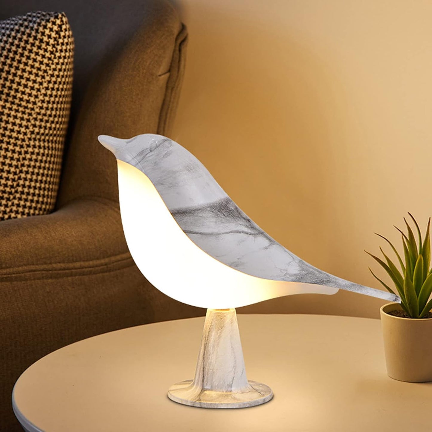 Stilfuld LED Bordlampe med Fuglemotiv og Blødt Lys