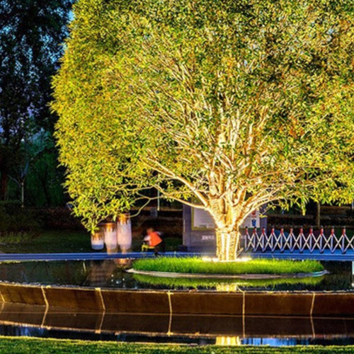 Udendørs LED Trælampe - Skab Magisk Havebelysning