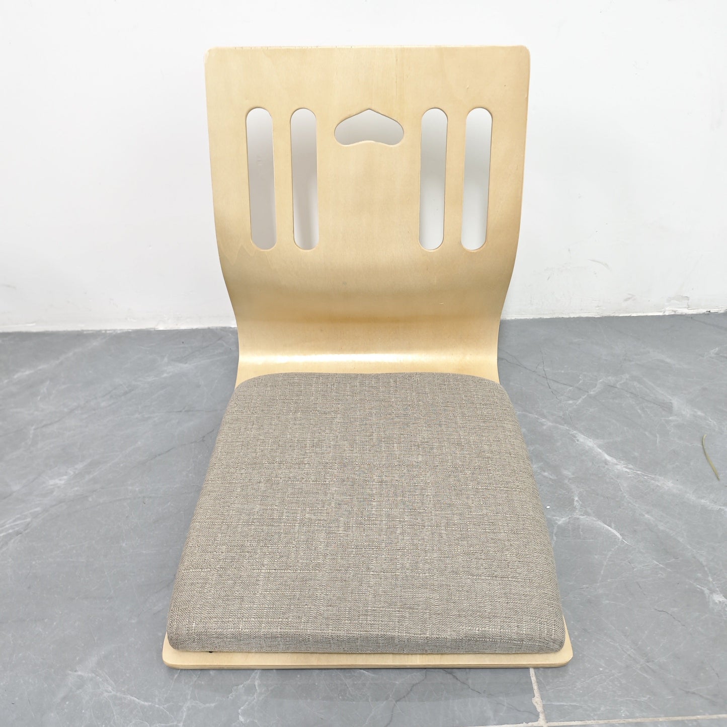 Moderna japanska golvkuddar – Ergonomiska och eleganta