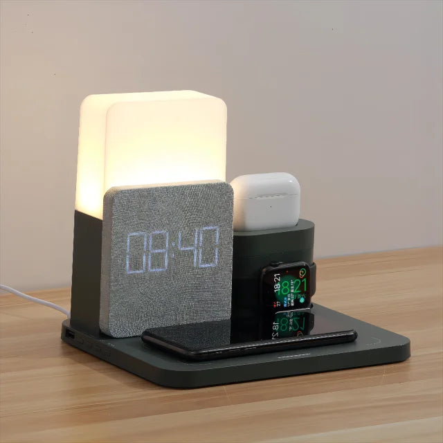 4-i-1 Hurtig Trådløs Opladerstation med Vækkeur og Lampe til Apple