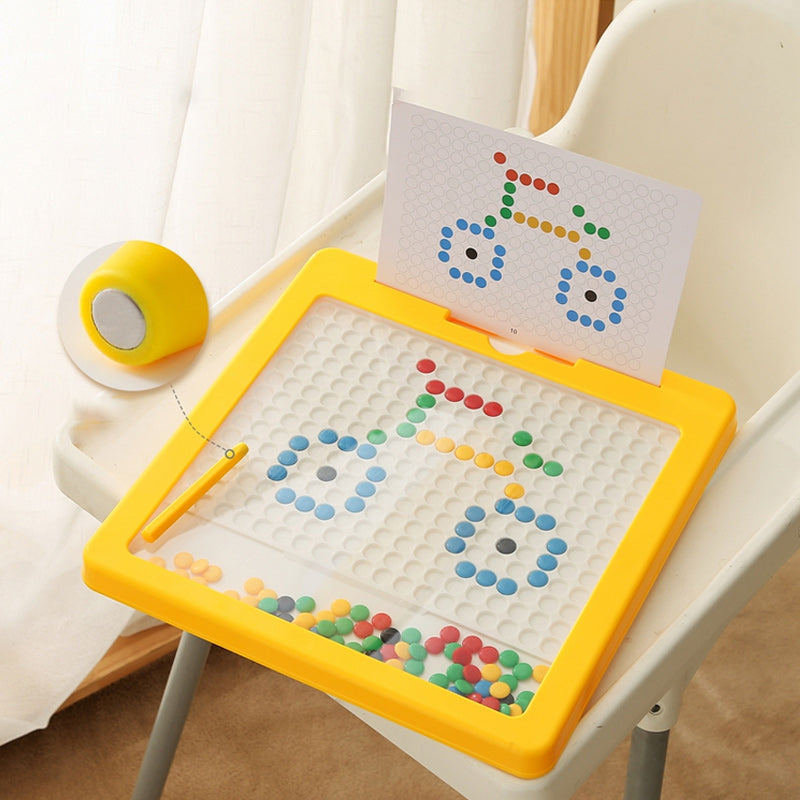 Interaktiv Magnetisk Tegneplade med Farverige Perler
