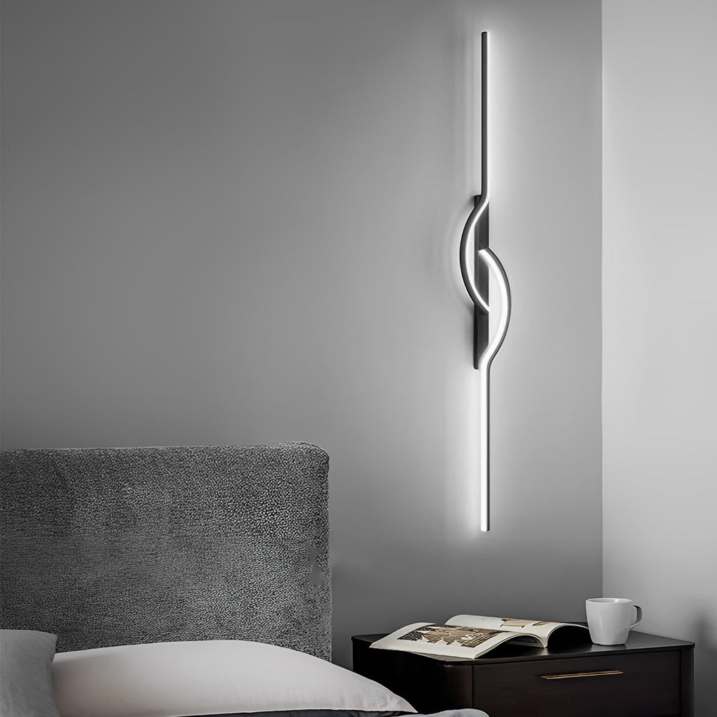 Elegant LED Væglampe i Sort Aluminium med Dæmpbar Funktion