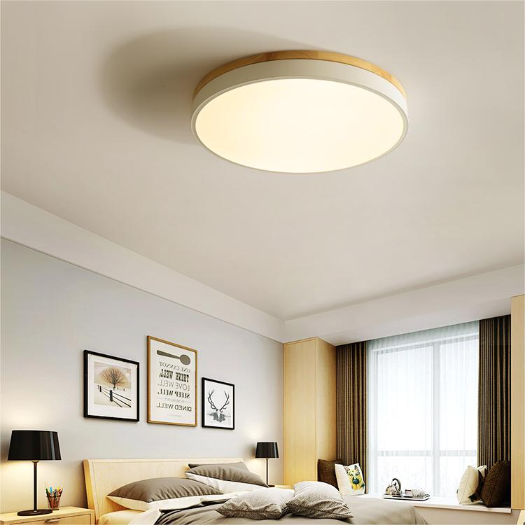 Moderne Loftlampe i Træ med Energibesparende LED