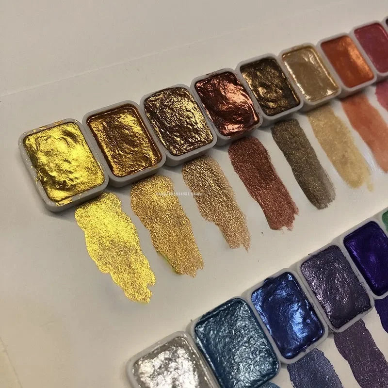 Glitrande färger i guld och silver – Släpp loss din kreativitet med glans