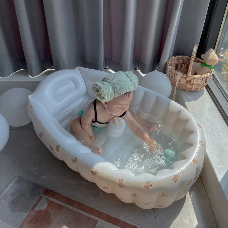 Børnevenlig Oppustelig Badekar til Rejser – AquaHygge
