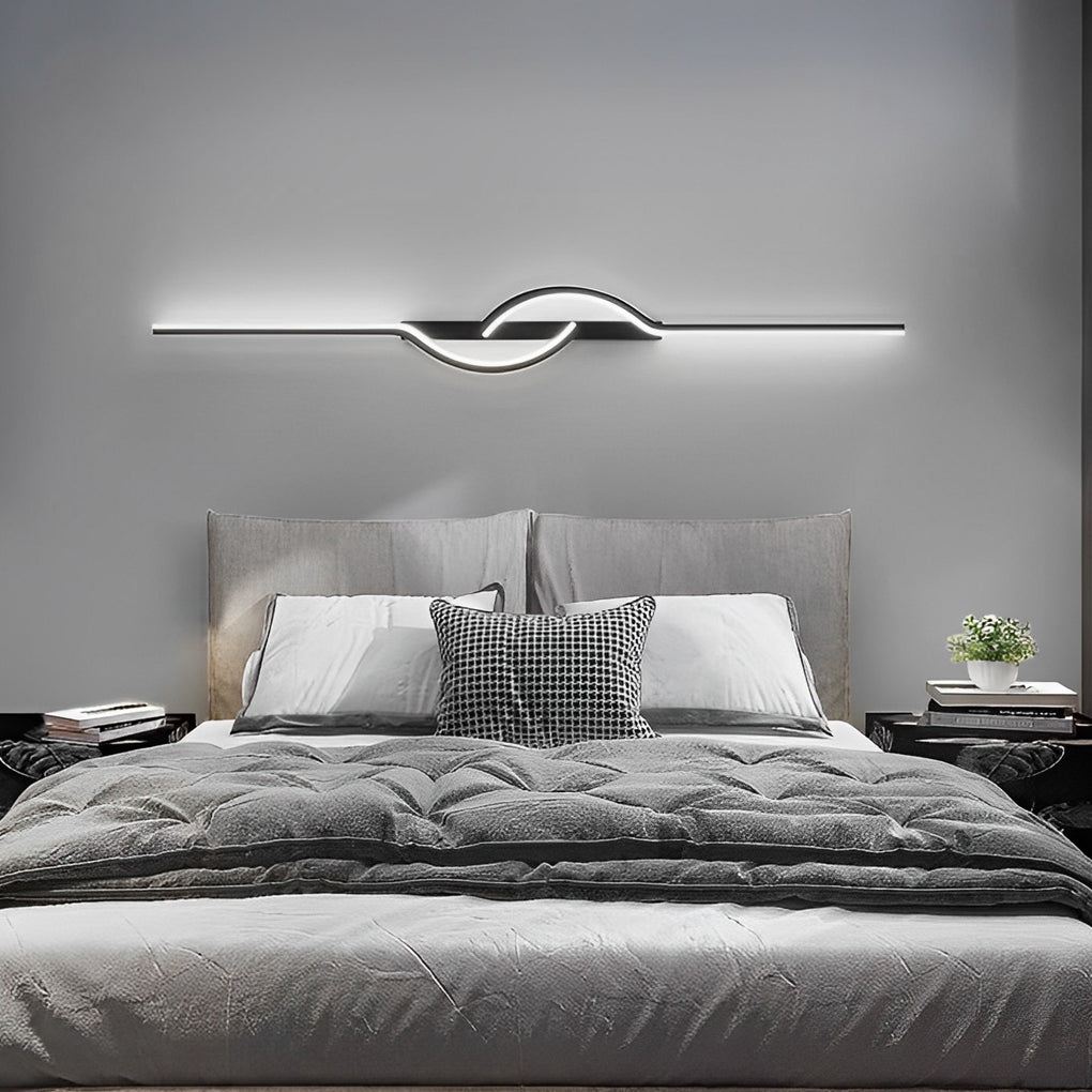 Elegant LED Væglampe i Sort Aluminium med Dæmpbar Funktion