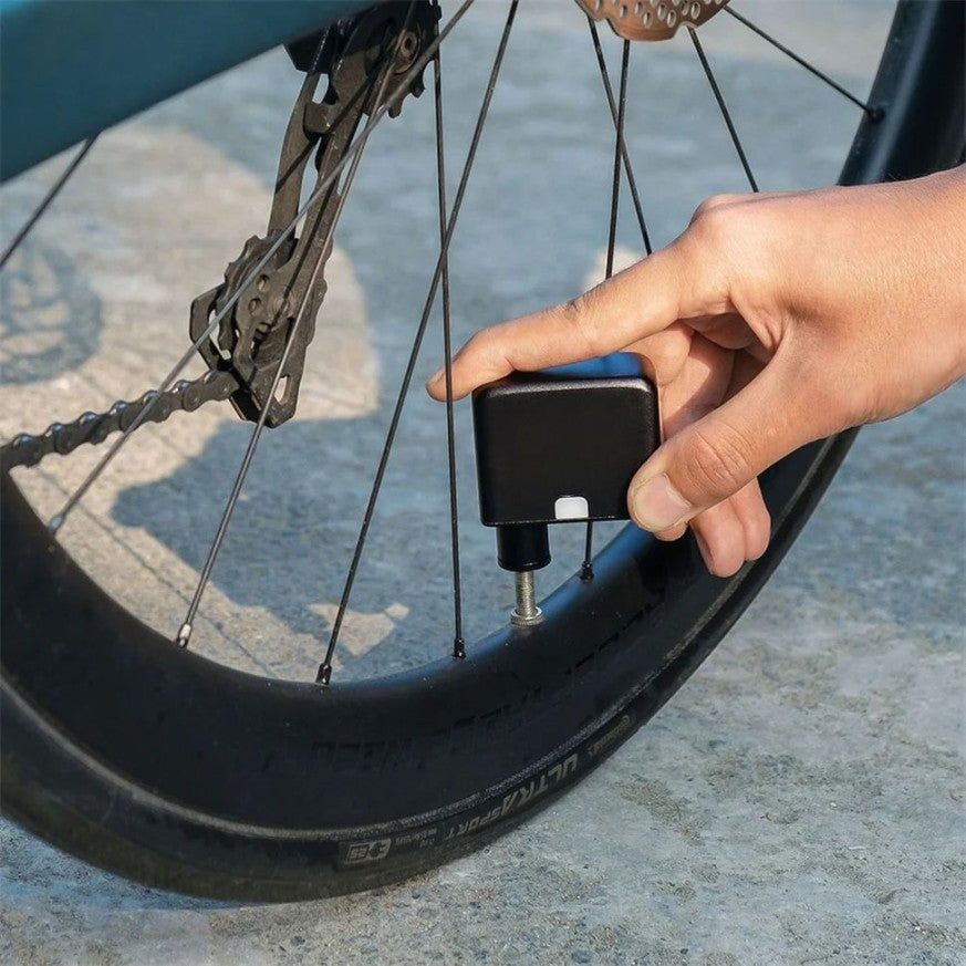 Ultrakompakt elektrisk cykelpumpe med Type-C genopladeligt batteri til nem oppumpning