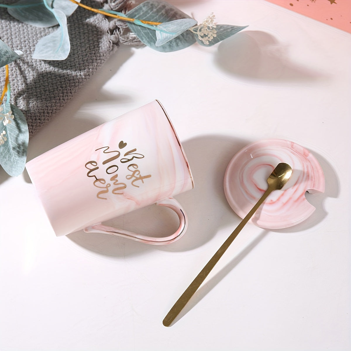 Marmor Tasse Sæt med Guldtryk – Den Perfekte Gave til Mor