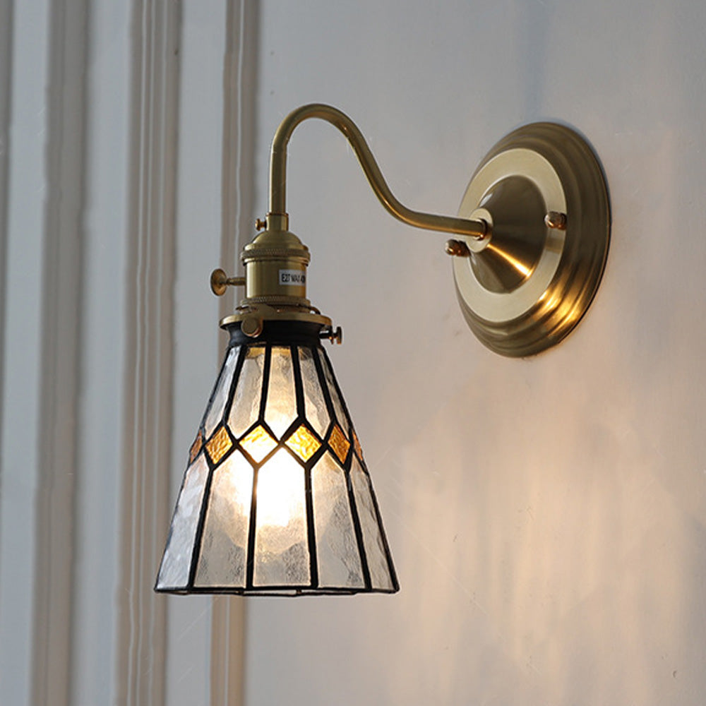 Væglampe med Vintage Glas – Stilfuld og Stemningsfuld Belysning