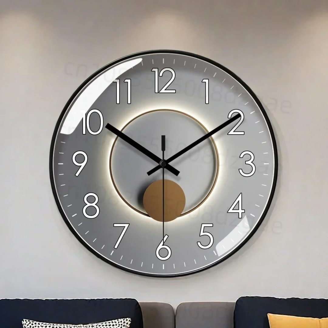 Elegant tyst väggklocka | Exakt tid & lyxig design