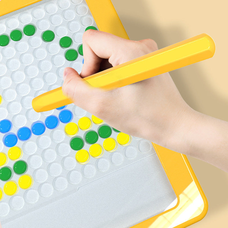 Interaktiv Magnetisk Tegneplade med Farverige Perler