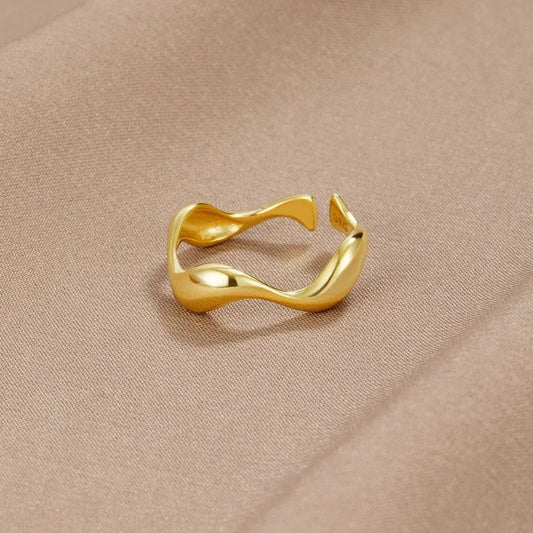 Minimalistisk Ring - Oceanisk Inspiration - 18K Guld og Sølv, Justerbar Størrelse - Perfekt til Enhver Begivenhed