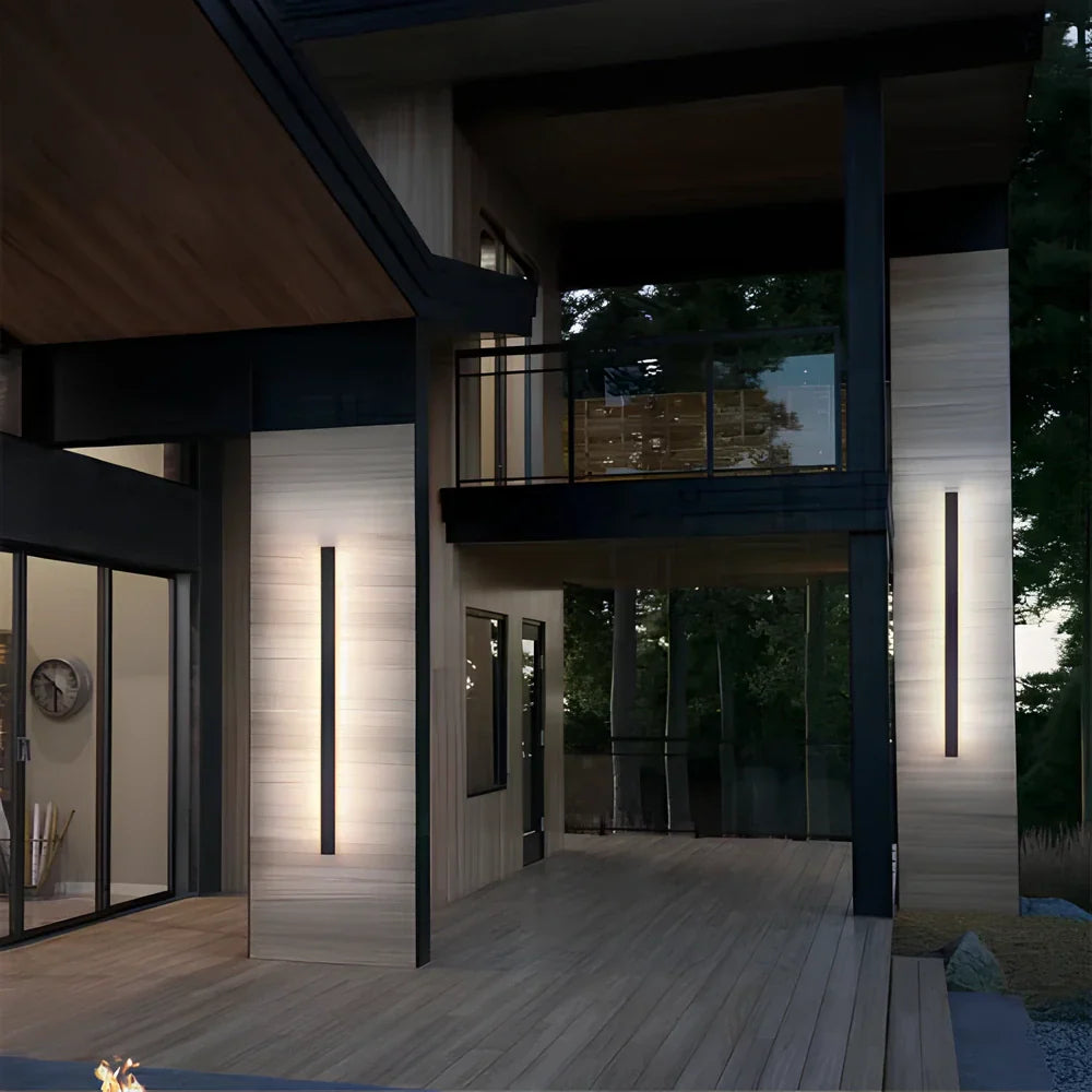 Elegant utomhusvägglampa i aluminium - Modernt LED-ljus