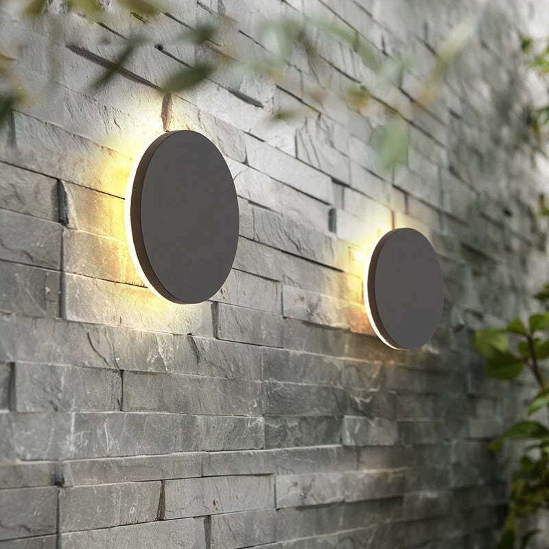 Elegant LED Væglampe | Moderne og Vejrbestandig Udendørsbelysning