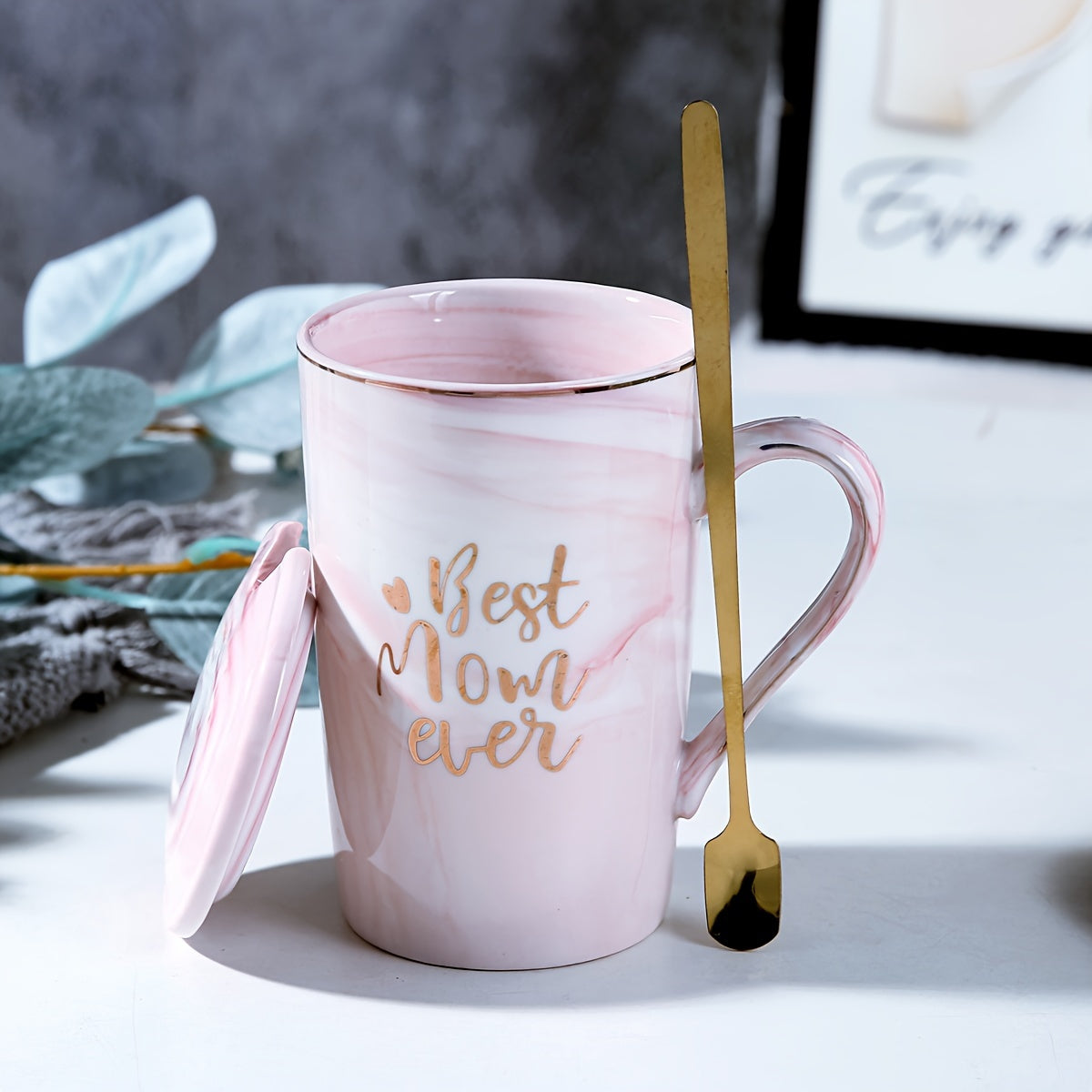 Marmor Tasse Sæt med Guldtryk – Den Perfekte Gave til Mor