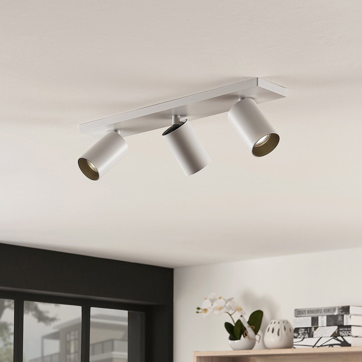 Justerbare Loftspots i Hvidt Aluminium til Moderne Belysning