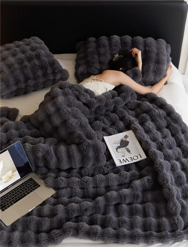 Vendbar SnuggleSoft Plaid | Fleece | Året rundt varme