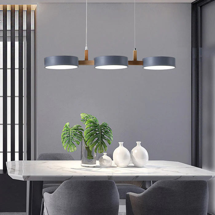 Moderne Loftslampe i Metal med Nordisk Design