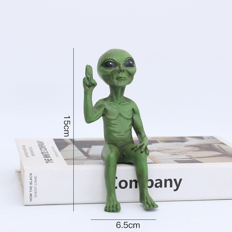 Skør Alienfigur i Resin til Have og Udendørsområder