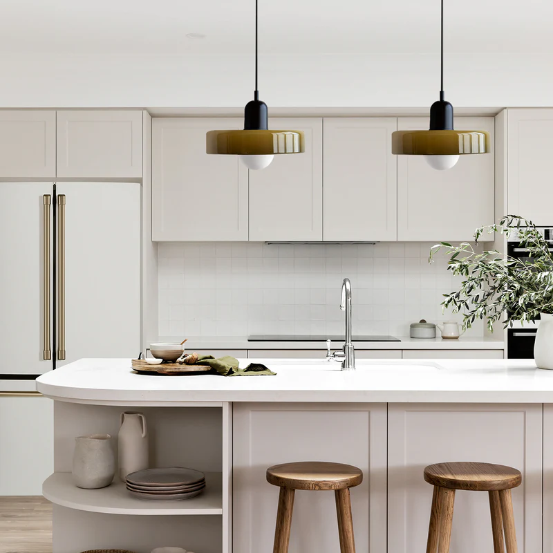 Farverig Glaspendel – Skab Moderne Elegance i Dit Hjem