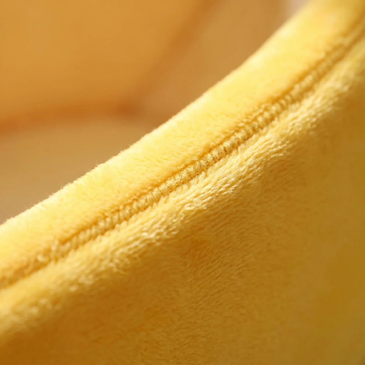 Bananformet Kæledyrskøje - Blød og Komfortabel Seng
