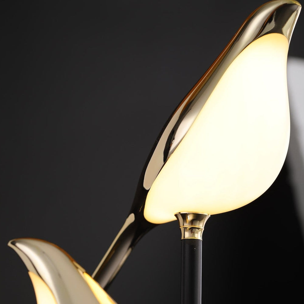 Stilren LED-bordslampa med fågelform – Skapa mys och elegans